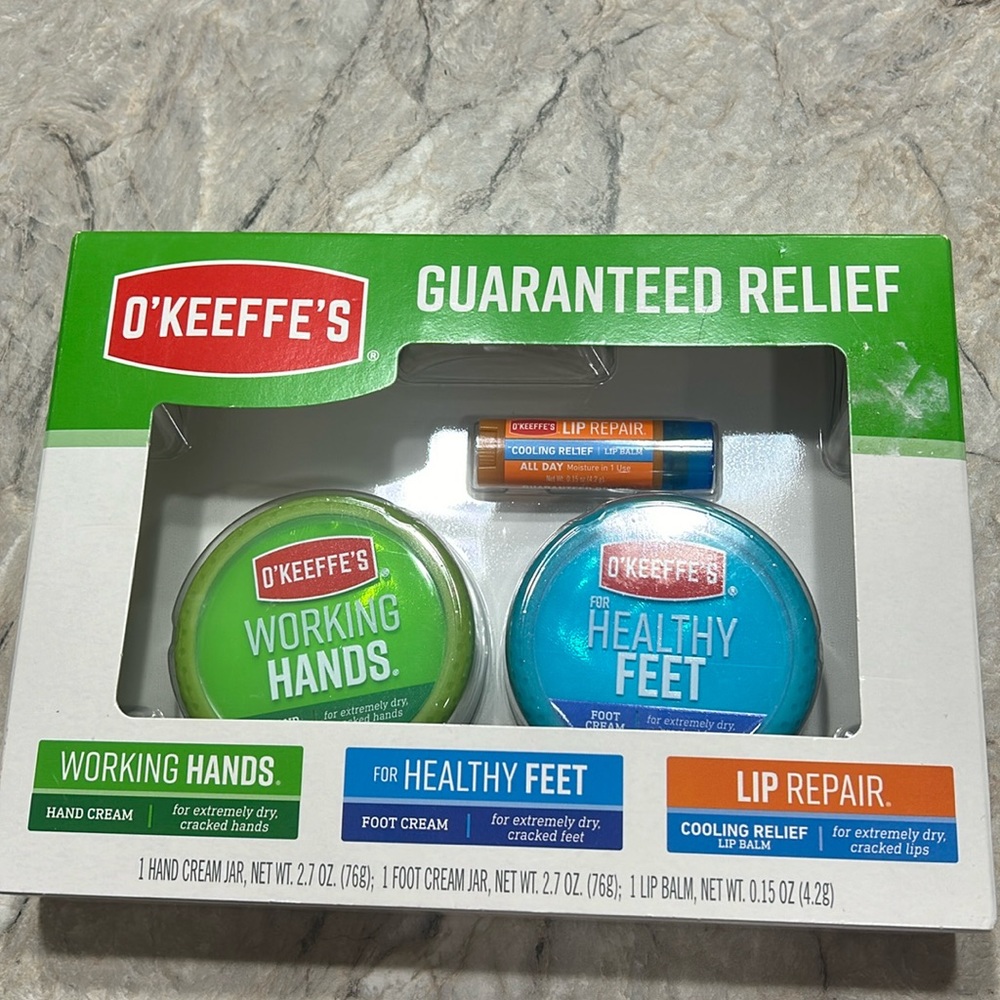 Lip repair/hand cream/foot cream
